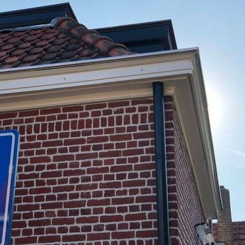 Foto van dakgoot in Bunnik